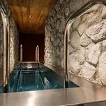 Dent Blanche - Temptingplaces Collection Hotel 4*