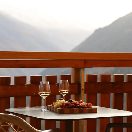 Dent Blanche - Temptingplaces Collection Hotell 4*