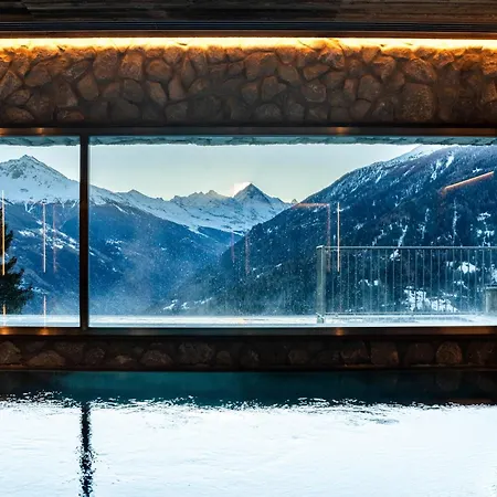 Dent Blanche - Temptingplaces Collection