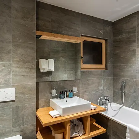 Hotel Dent Blanche - Temptingplaces Collection 4*
