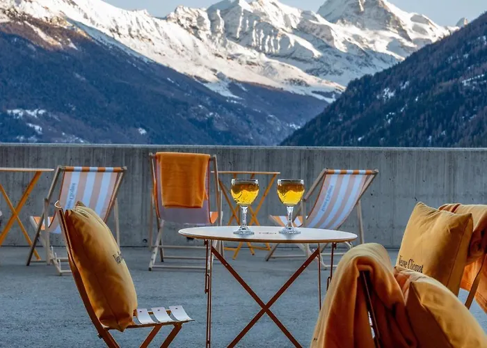 Dent Blanche - Temptingplaces Collection Отель